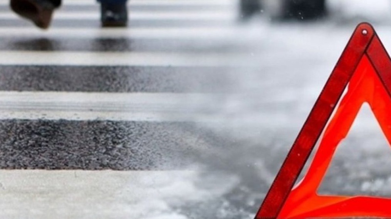 У Ковелі біля автостанції водій Mercedes збив пішохідку