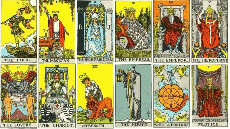 Таролог і парапсихолог зробив розклад на долю Зеленського та економіку України