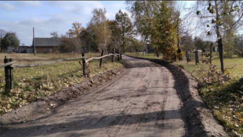 На Маневиччині ремонтують дорогу: коли завершать