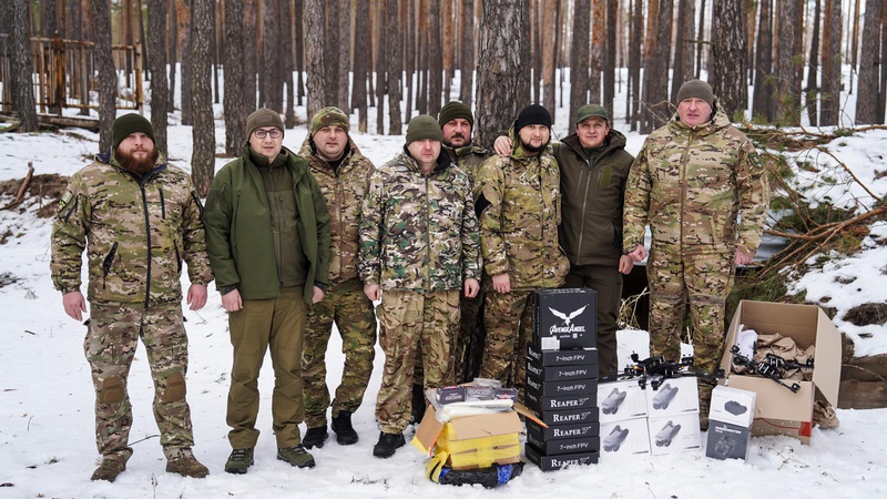 Волинські поліцейські передали колегам на Схід потужну партію допомоги