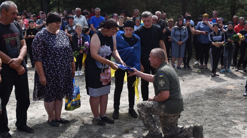 На Волині попрощалися із полеглим Героєм Юрієм Хрупчиком