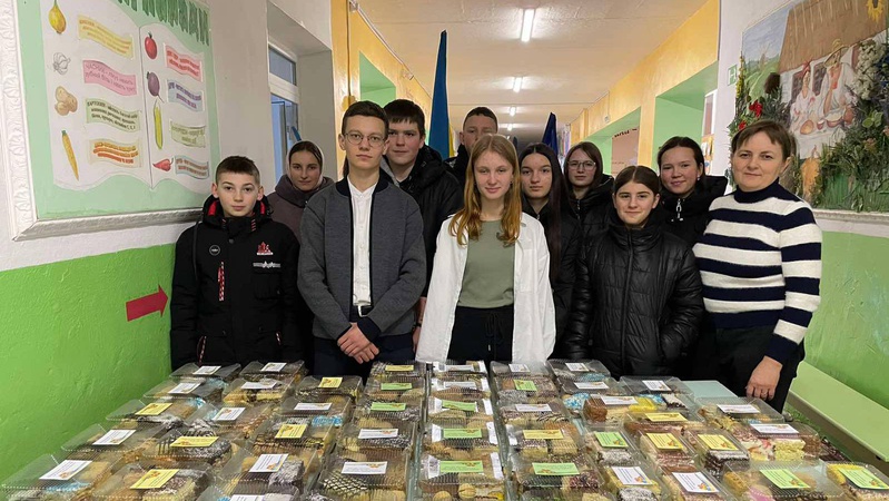 У селі на Волині школярі зібрали 18 тисяч на ЗСУ