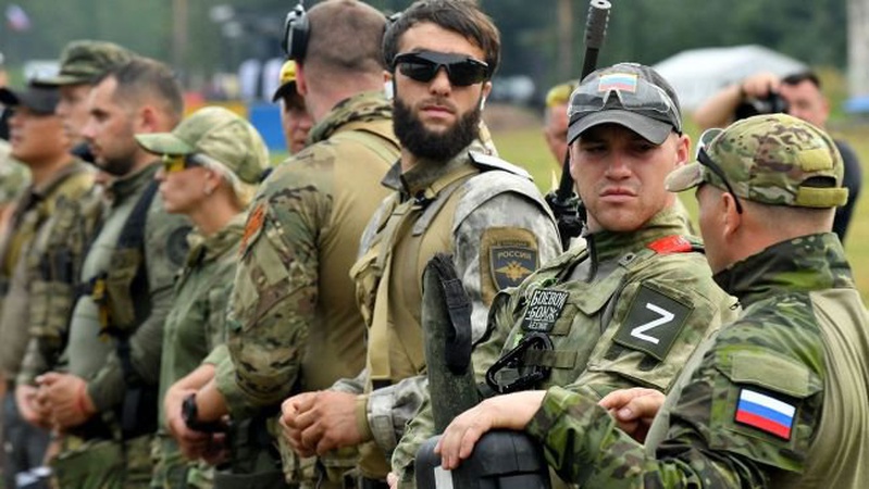 Путін критикує і готується зняти Шойгу, заручившись підтримкою силовиків