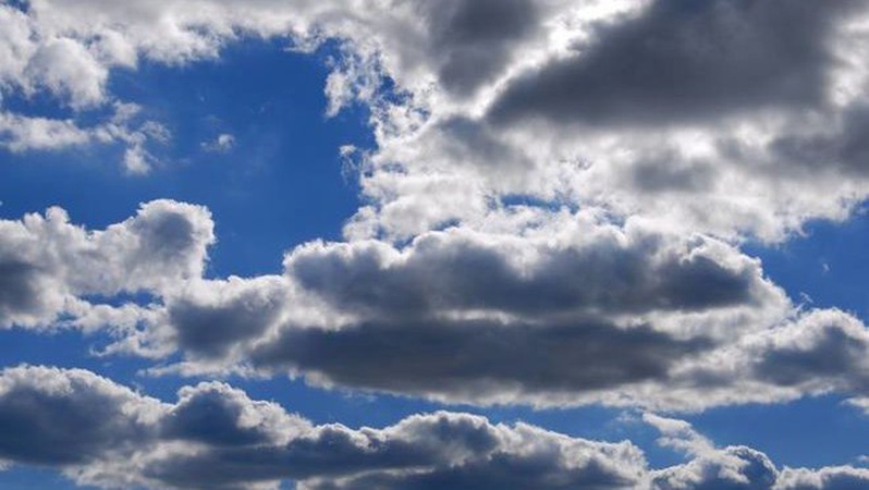 Хмарно, але без опадів: погода на Волині 12 серпня