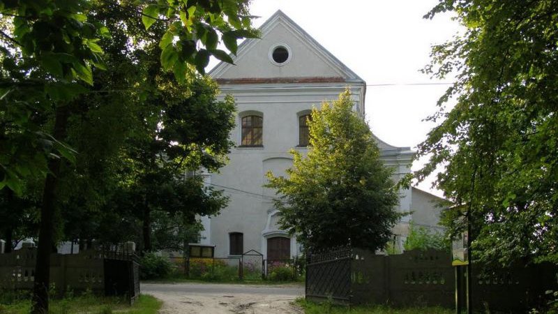 На Волині виселили місцевих підприємців із келій монастиря