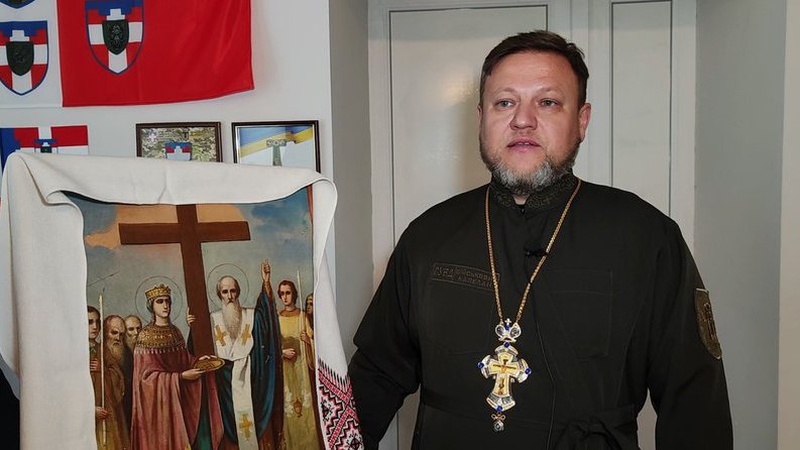 Ікону з Рівненщини передадуть бійцям ТрО Волині на передову