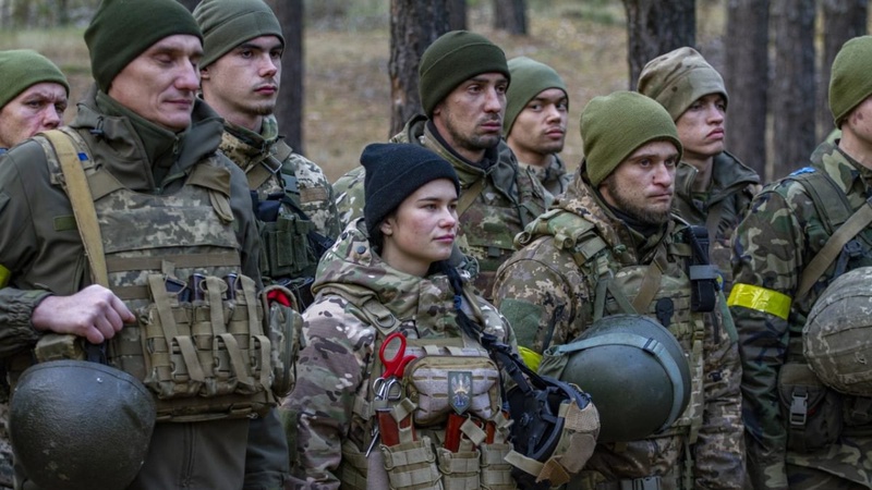 Коли поранило командира, командування взяла на себе – офіцер волинської бригади Вікторія