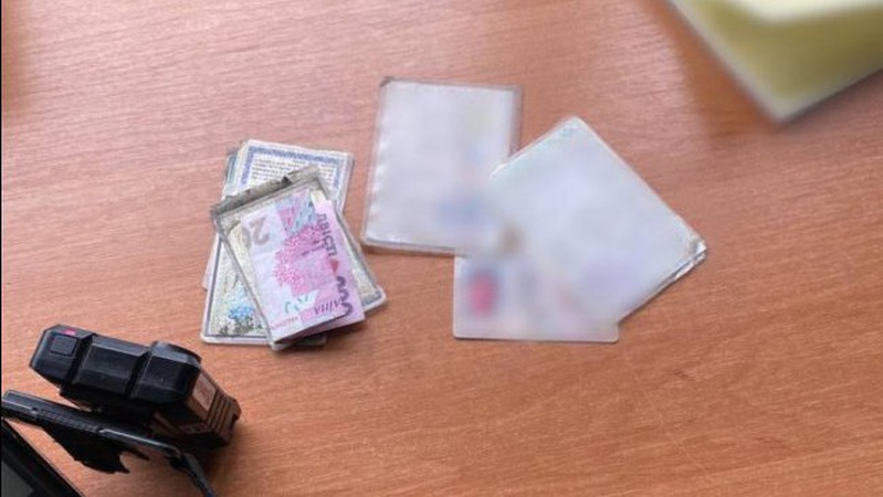 На блокпосту на Волині водій хотів відкупитися від патрульних