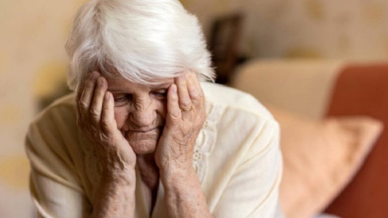 Лучанин, який має інвалідність, побив та погрожував вбити матір