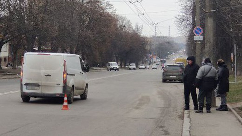 «Донька від удару відлетіла»: подробиці аварії на Відродження в Луцьку