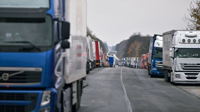 Повідомили деталі смерті українського водія на кордоні з Польщею