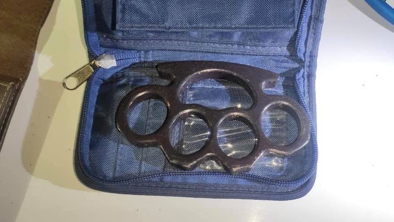 Поліція відкрила кримінал на лучанина, який в кишені мав кастет