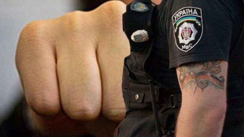 Волинянин побив поліцейського через страх отримати повістку