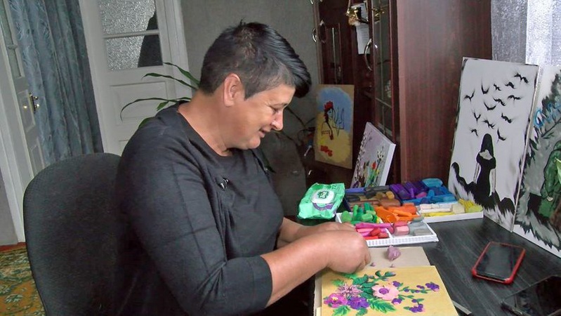 Волинянка чекає з війни трьох синів