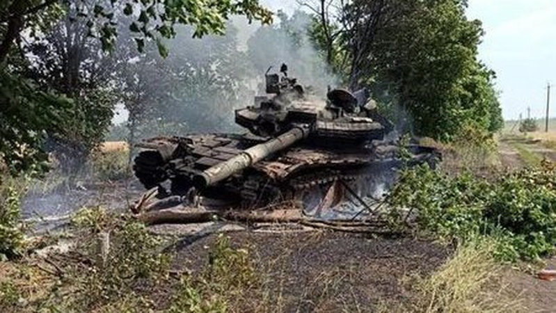 Українські захисники відкинули окупантів на Слов’янському напрямку, відбили штурм на Харківському напрямку, – Генштаб ЗСУ