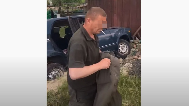 У селищі на Волині працівник єгерської служби потрапив в аварію
