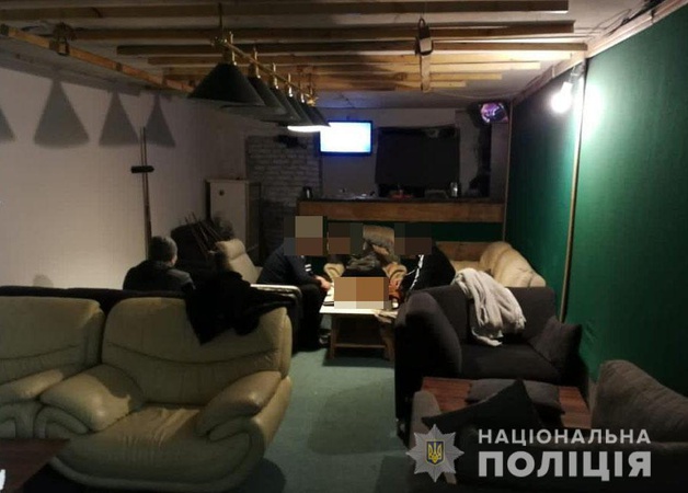 У більярдному клубі в Нововолинську накрили гральний заклад