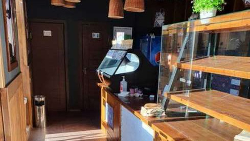 У центрі Луцька продають грузинську пекарню