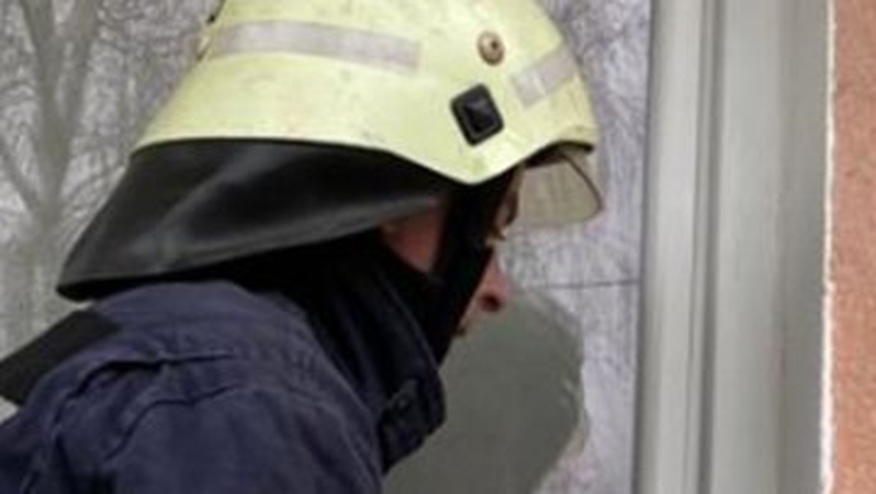 У Луцьку бабусі, яка замкнулася у санвузлі, викликали рятувальників