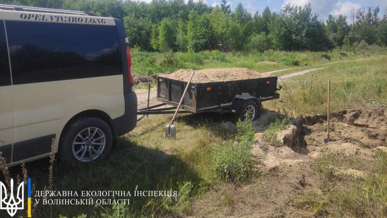 На Волині виявили незаконний забір корисних копалин