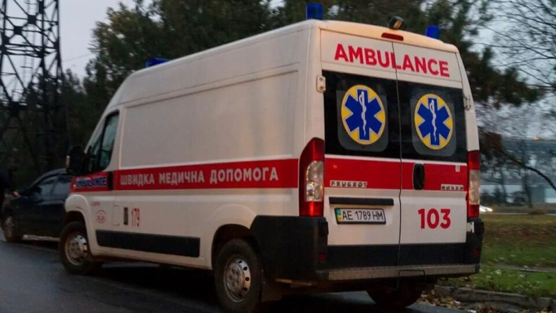 Внаслідок ракетного удару по Луцьку постраждали двоє людей