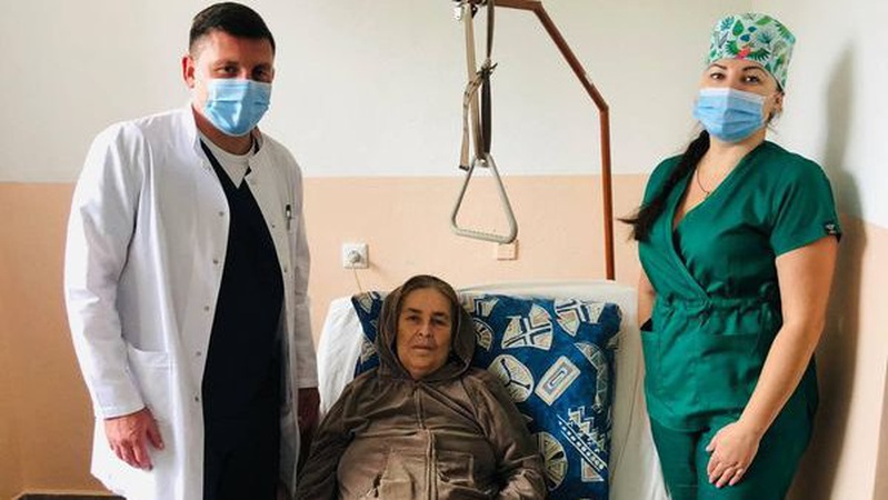 На Волині успішно пропоперували 76-річну жінку, яка зламала стегнову кістку