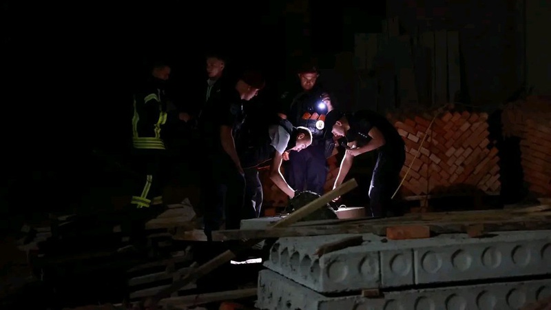 У Луцьку допомогли чоловіку, який намагався вчинити самогубство