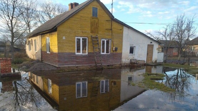 Волинські рятувальники за минулу добу чотири рази виїжджали для відкачування води з обійсть волинян