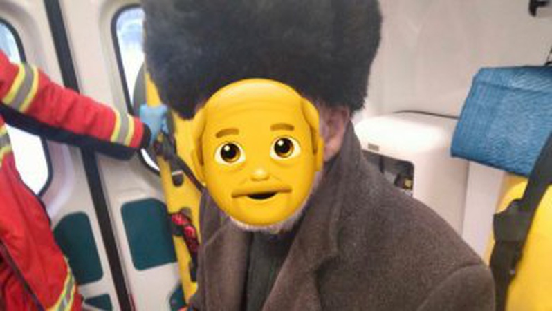 Луцькі патрульні допомогли дідусеві знайти свій дім