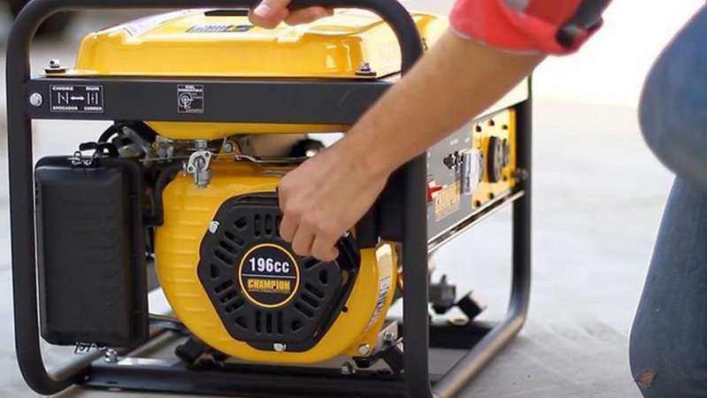 Українцям дозволили безмитне ввезення генераторів і зарядних станцій