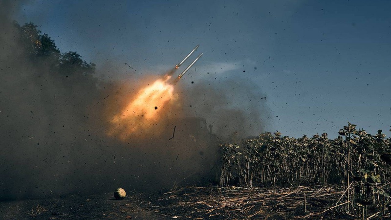 Українські воїни відбили наступ російських загарбників поблизу 8 населених пунктів, – Генштаб