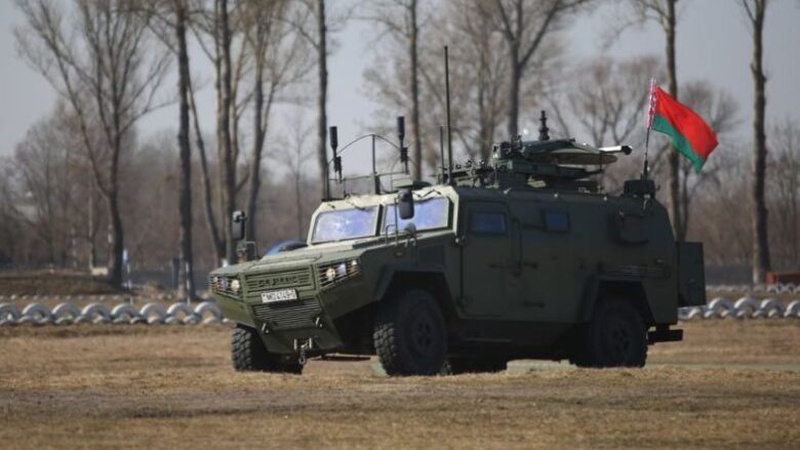 Маємо інформацію про можливі провокації, остаточне втягнення Білорусі у війну, – Євгеній Єнін