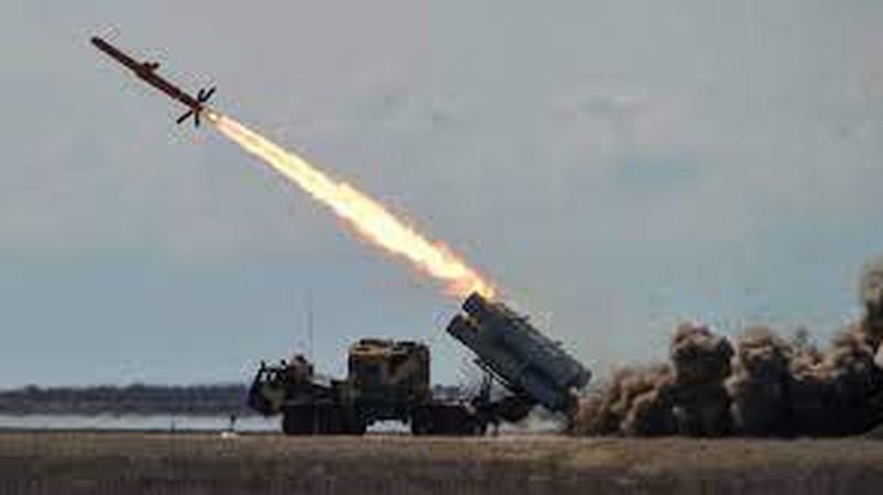 РФ обстрілює Україну ракетами, щоб не наражати на небезпеку свої літаки - розвідка Британії