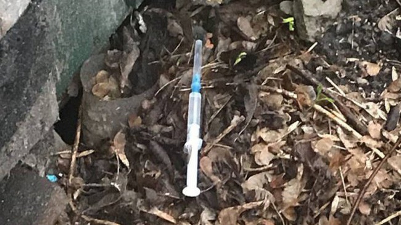 За добу у Луцьку та Ковелі патрульні затримали 3 чоловіків з наркотиками. ФОТО