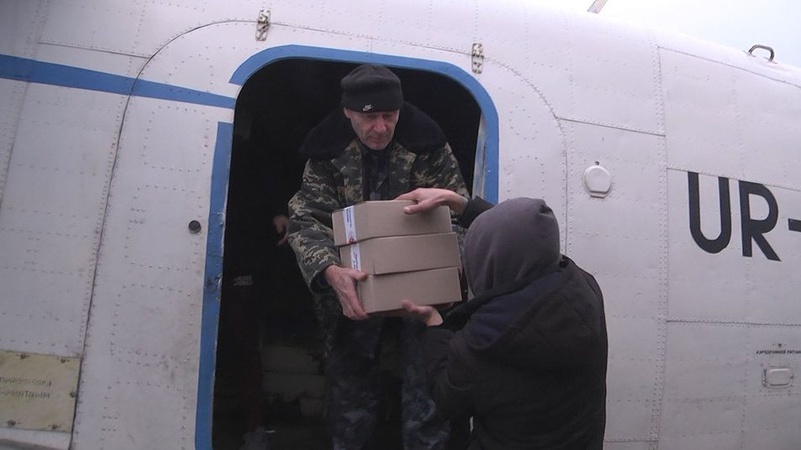 На Волині з літака розкидають вакцину від сказу