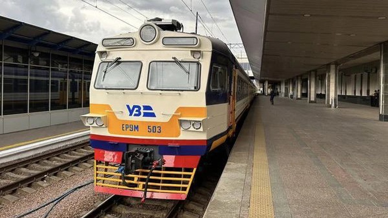 Укрзалізниця анонсувала запуск модернізованого електропоїзда Львів – Рівне