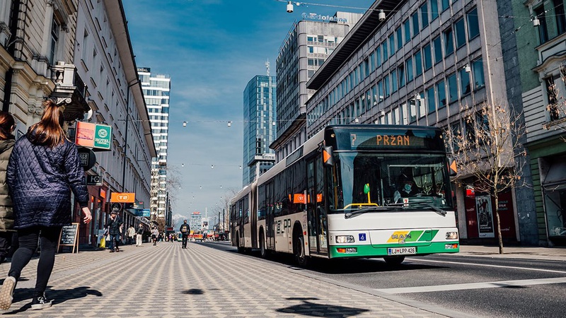 Українцям у Любляні продовжили безкоштовний проїзд у транспорті: як скористатися