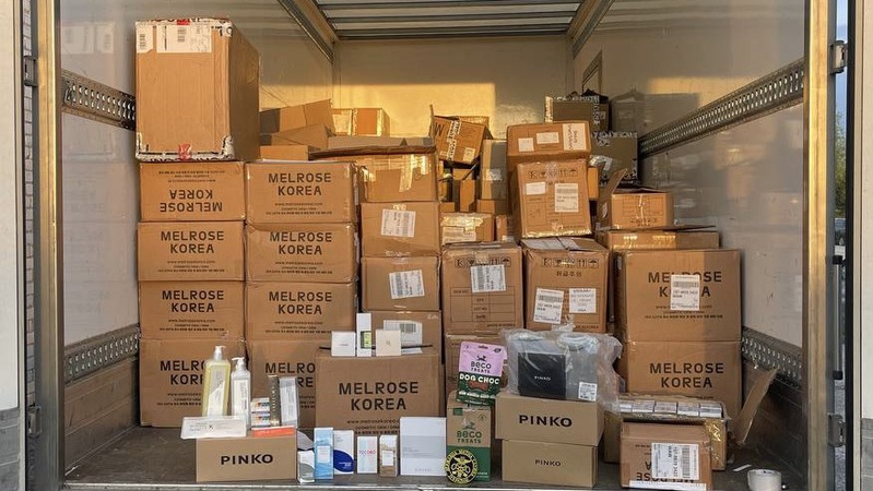 Волинські митники вилучили корейську косметику вартістю понад мільйон гривень