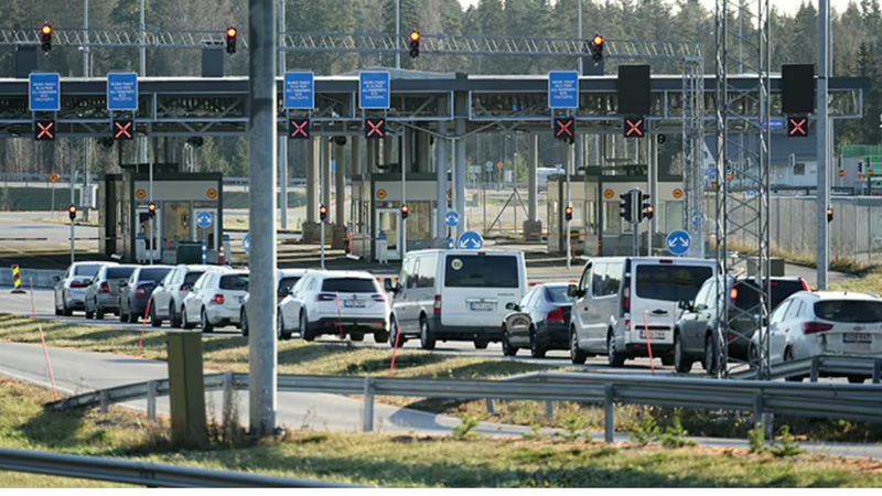 Фінляндія закрила 4 пункти перетину кордону з Росією до 18 лютого