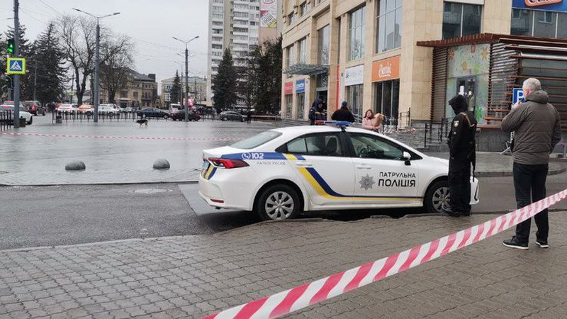 З луцького ЦУМу евакуювали людей: назвали причину