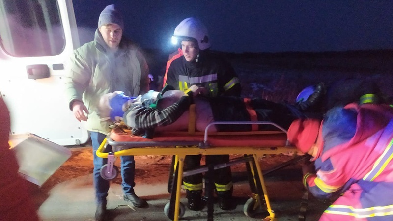 ДТП на Волині: авто з’їхало в кювет, є постраждалі