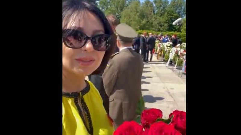 У Берліні побили Наталю Мосейчук та знімальну групу українського каналу