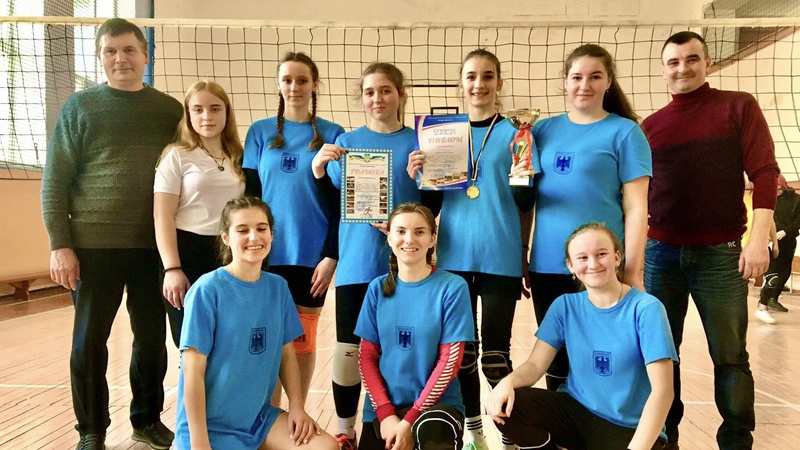 Волейболістки з Камінь-Каширщини зайняли перше місце