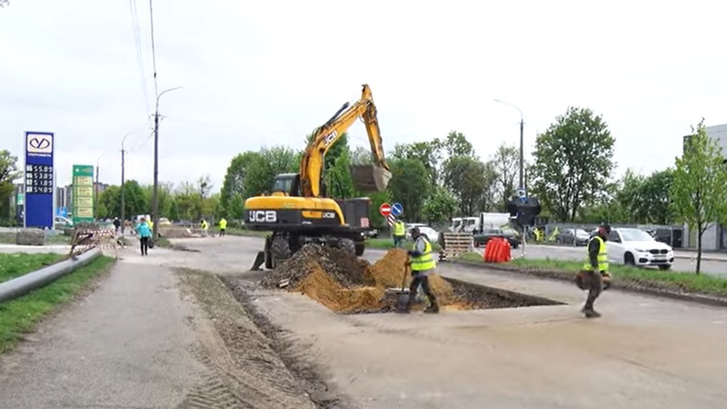 У Луцьку перекрили вулицю Карпенка-Карого: що відомо