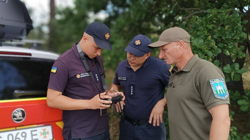 На Волині приборкали пожежу, яку виявили за допомогою аеророзвідки