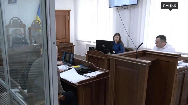 Продавав запчастини до човнів у рф: у Луцьку суд розглянув справу керівника місцевої фірми