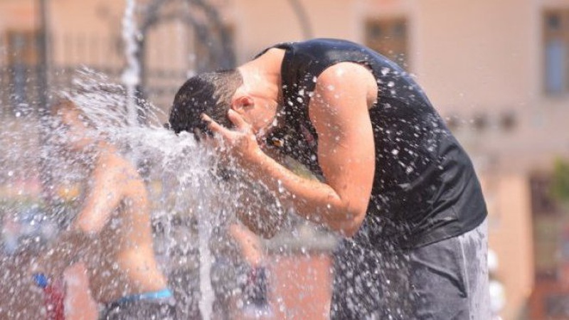 На п’ятницю, 14 травня, синоптики обіцяють майже спеку