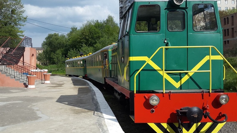 У Луцьку перехожі врятувала підлітка, який перерізав сухожилля на нозі