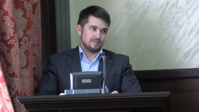 Син Портнова пів року тому виїхав з України як волонтер «за гуманітаркою» і не повернувся – «Схеми»