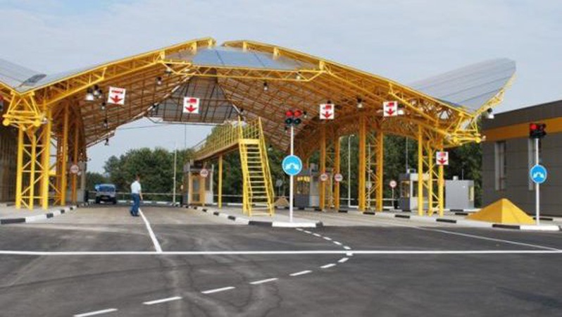 Через «Ягодин» пропускатимуть лише вантажівки та тимчасово автобуси